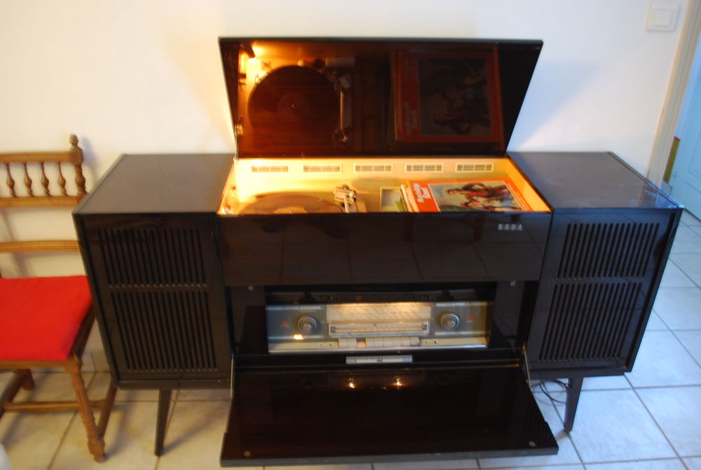 Meuble HIFI 200 Mont�limar (26)