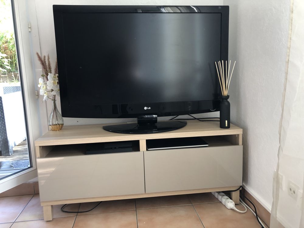 meuble tv ik�a neuf 200 Noisy-le-Grand (93)