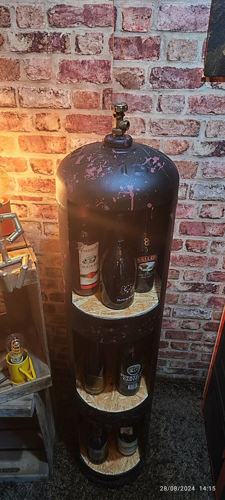 ?Meuble bar industriel upcycl�e? 250 Itteville (91)