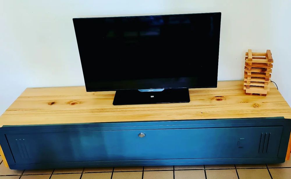 Meuble TV industriel 350 Varces-Alli�res-et-Risset (38)