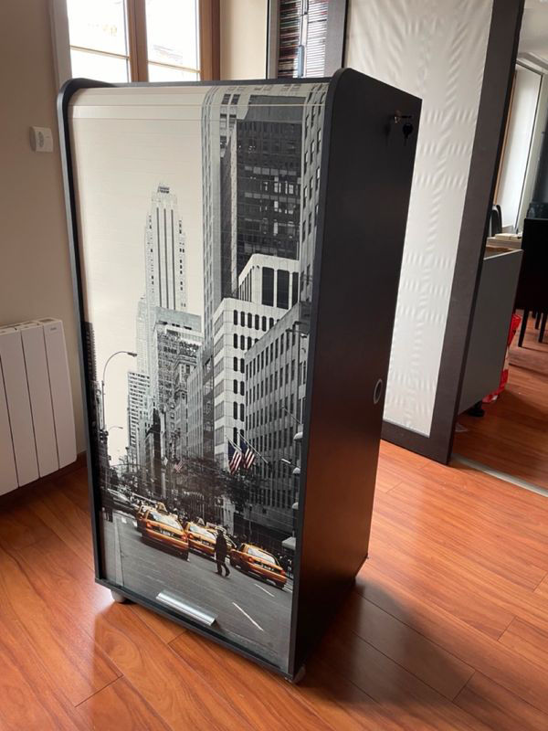 Meuble Informatique � roulettes, avec deux tiroirs 0 Nancy (54)