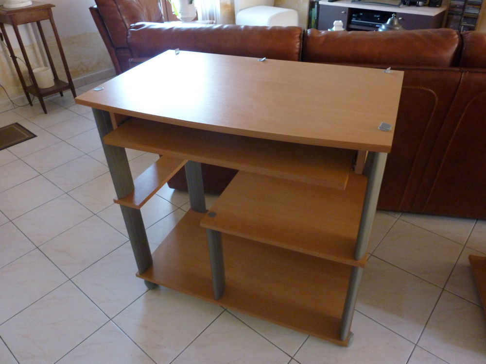 Meuble informatique 15 Gurgy (89)