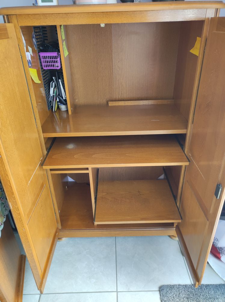 meuble informatique 80 Port-des-Barques (17)