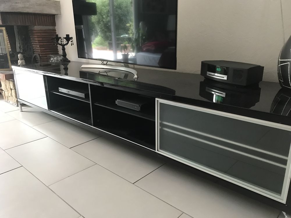 Meuble bas en laqu� noir 150 Aulnay-sous-Bois (93)