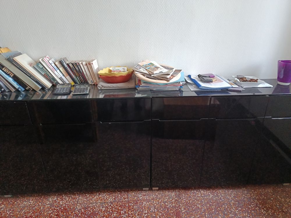 Meuble laqu�e noir vaisselle 500 Marseille 4 (13)