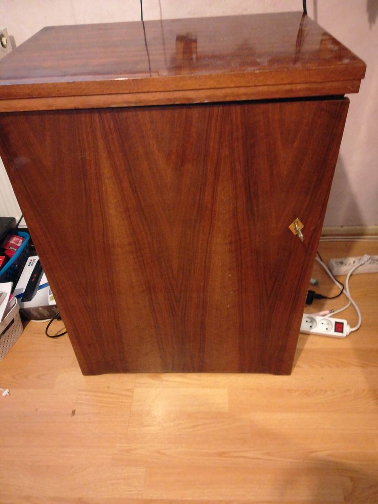 meuble machine a coudre 30 Limas (69)