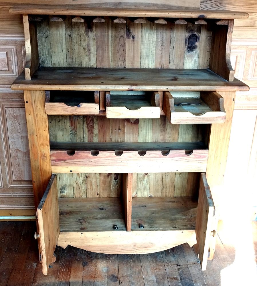 MEUBLE BAR en pin massif cocktail scandinave 100 �pinay-sous-S�nart (91)