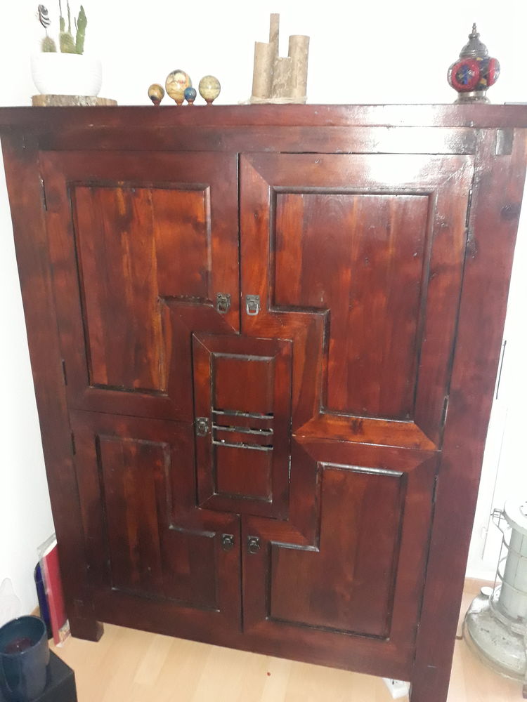 Meuble bar massif 400 Sannois (95)