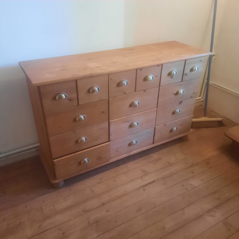 Meuble de m�tier 15 tiroirs 800 Mareuil-sur-Lay-Dissais (85)