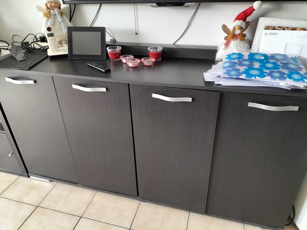 Meuble noir 80 Lyon 7 (69)