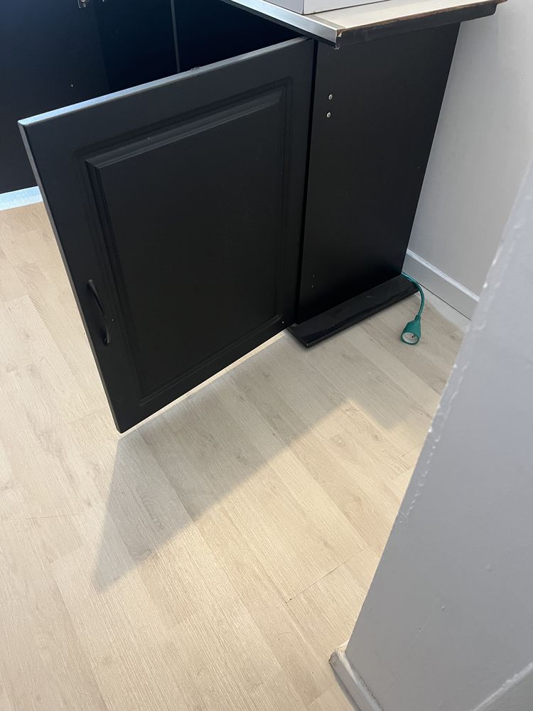 meuble bas noir 20 Cerisiers (89)