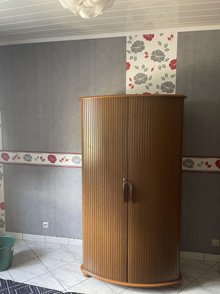 Meuble d'ordinateur et imprimante
100 Ay-sur-Moselle (57)