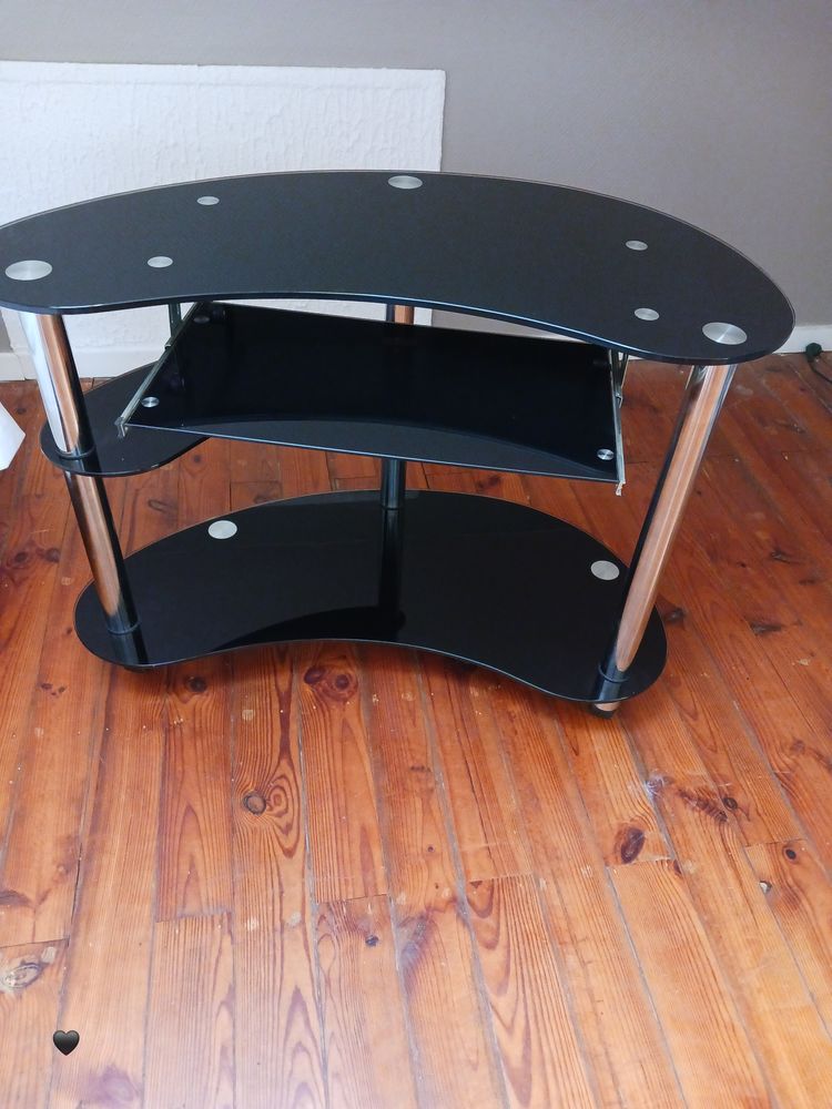 Meuble TV ou ordinateur 50 Meulan-en-Yvelines (78)