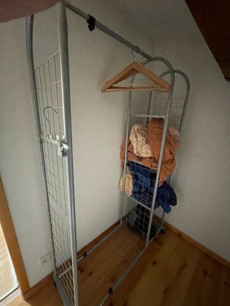 meuble penderie avec �tag�res en m�tal 30 Le Poujol-sur-Orb (34)