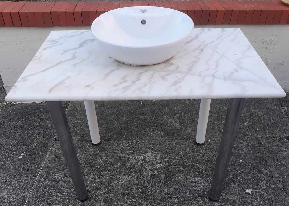 Meuble sur pied + Vasque 10 Donneville (31)