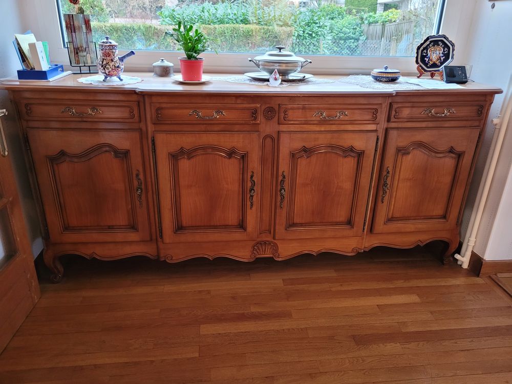 meuble 4 portes salle � manger 250 Saint-Jean-de-la-Ruelle (45)
