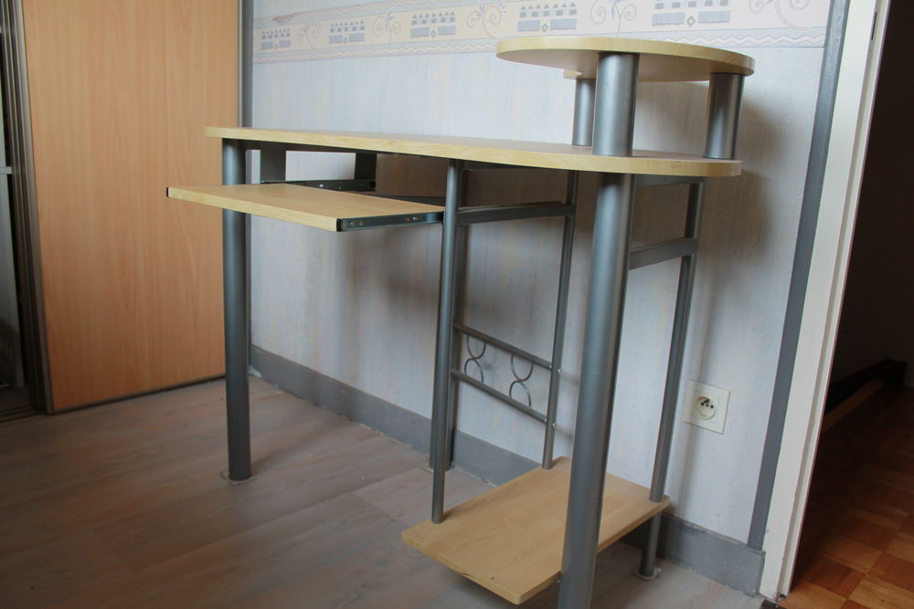 Meuble pour ordinateur 10 Dompierre Sur Yon (85)