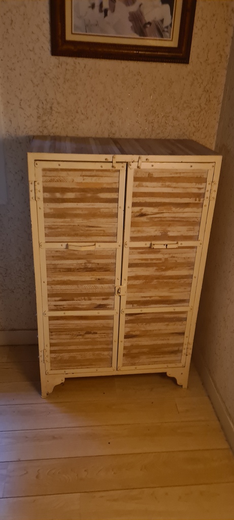 Meuble de rangement en bois deux portes 280 L'Houmeau (17)