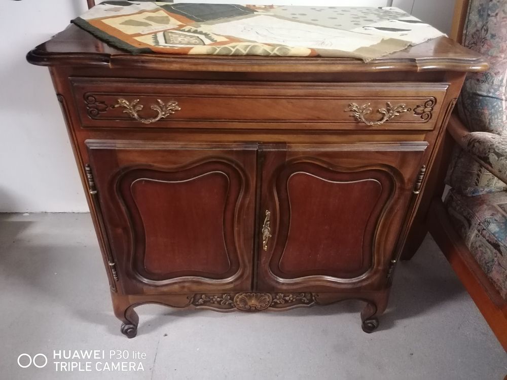 Meuble de rangement en bois massif � restaurer 160 Ingwiller (67)