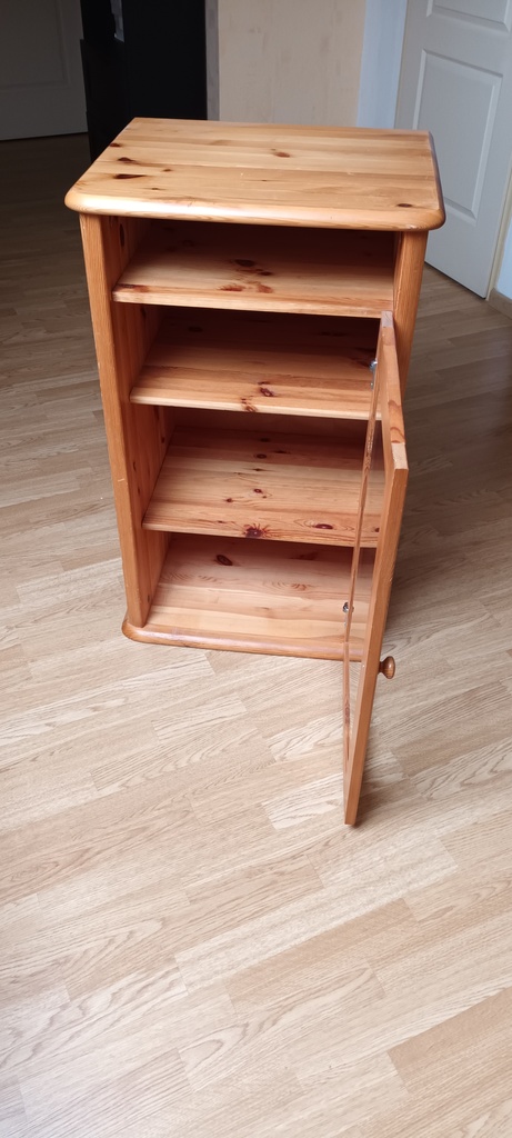 Meuble de rangement en bois avec �tag�res 30 Le Pont-de-Beauvoisin (38)