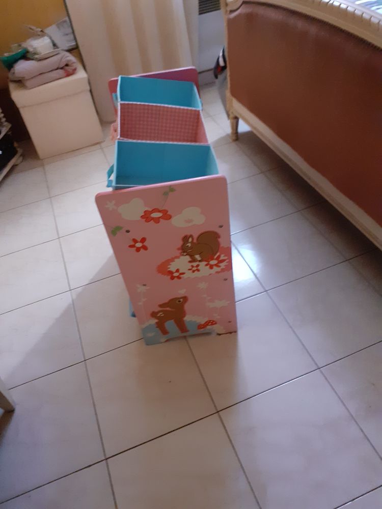 Meuble de rangement enfants. 30 S�rignan (34)