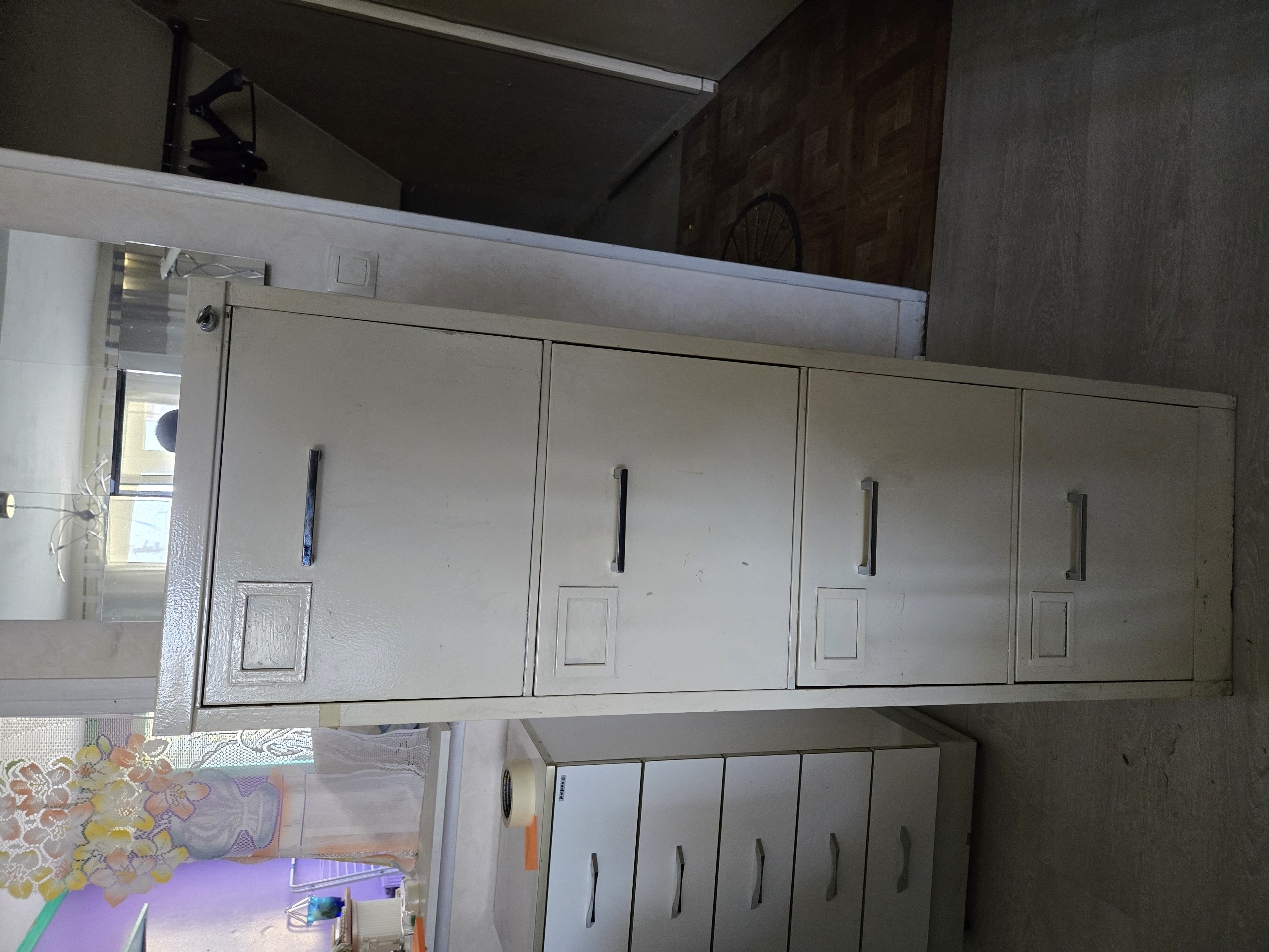 Meuble de rangement  4 tiroirs en bon �tat 10 Saint-Ouen (93)