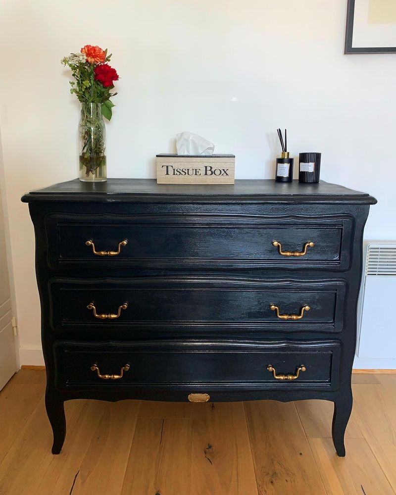 Meuble r�nov� � neuf 180 La Rochelle (17)