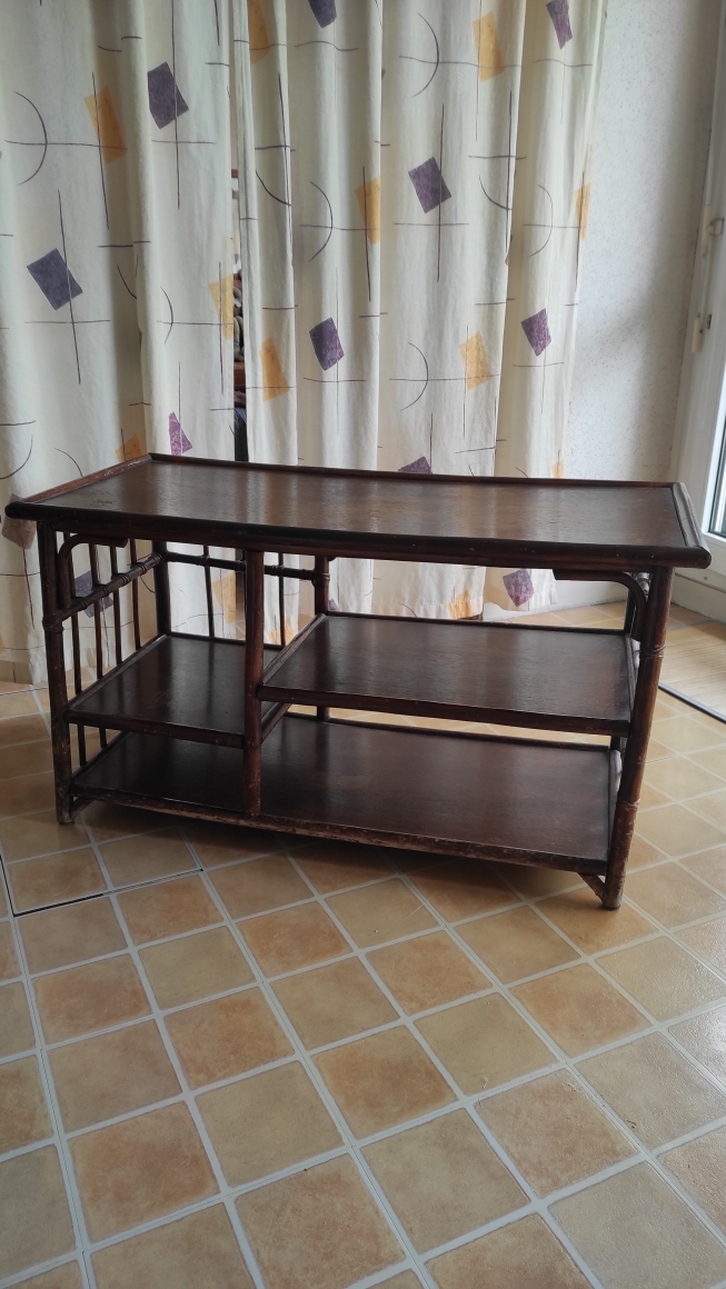 meuble en rotin tele 30 Herblay (95)
