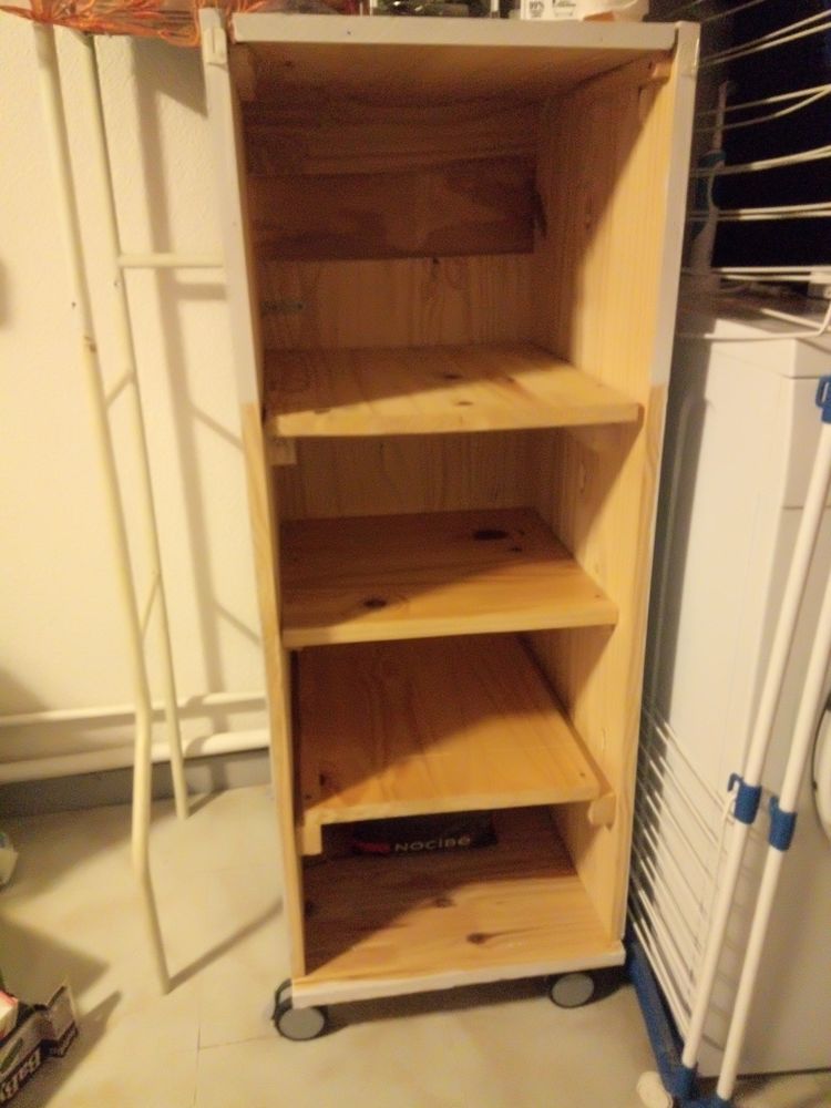 Meuble sur roulettes fait main 10 Saint-Vincent-de-Paul (40)