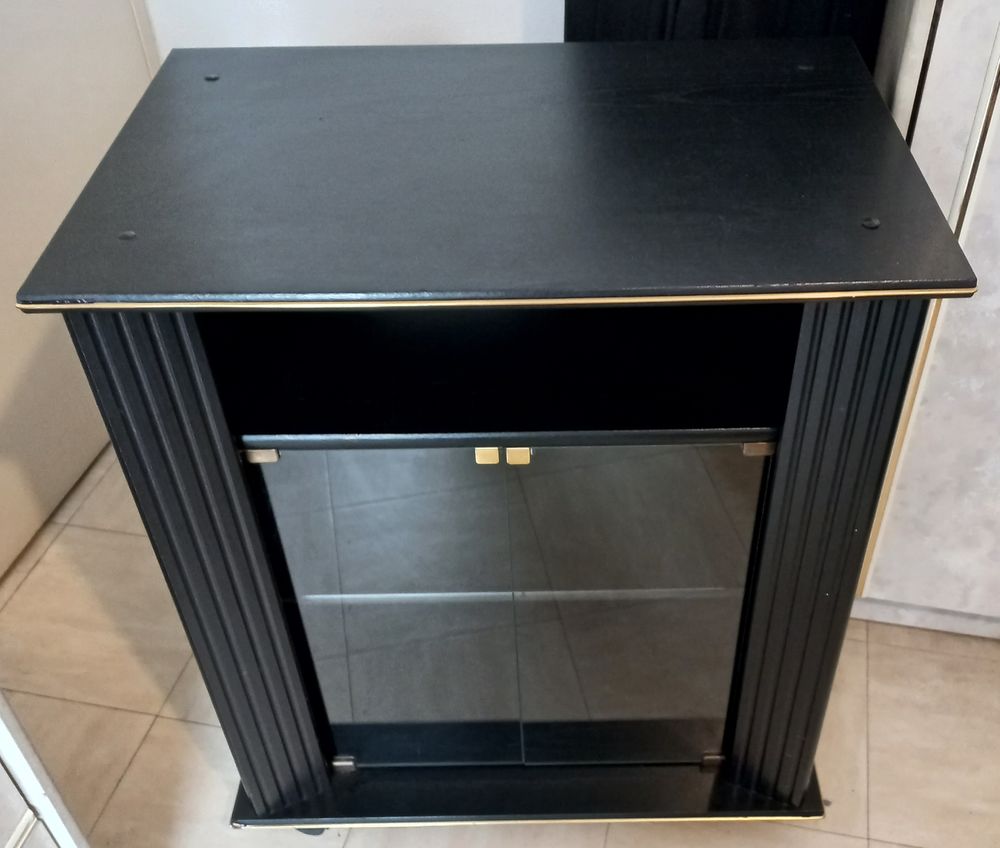 Meuble tv sur roulettes 30 Montpellier (34)