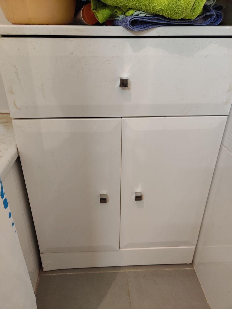 Meuble de salle de bain 30 Argel�s-sur-Mer (66)