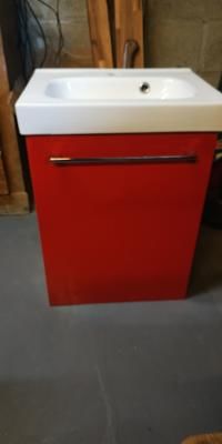 meuble de salle de bain avec lavabo 
40 Catenoy (60)