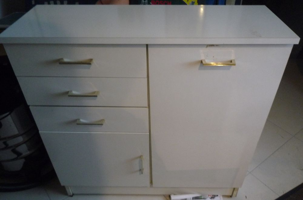 Meuble de salle de bains avec pani�re a linge int�gr�e 30 Dole (39)