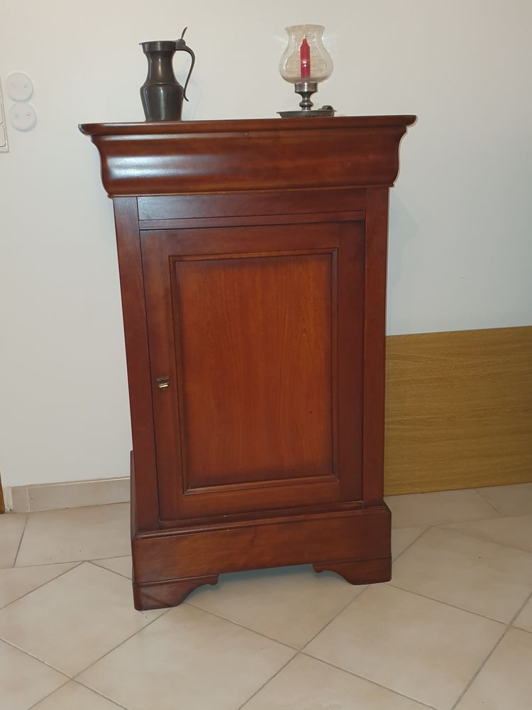 Meuble de salon 1 porte, tr�s bon �tat 100 Brive-la-Gaillarde (19)