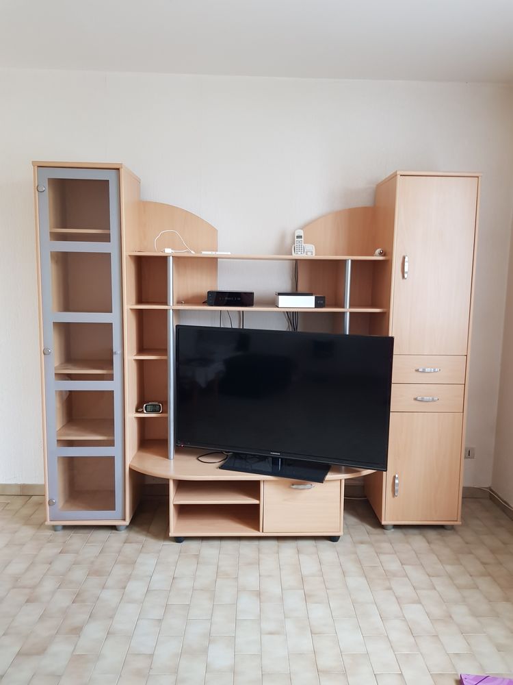 Meuble salon ou salle � manger. 40 Poissy (78)