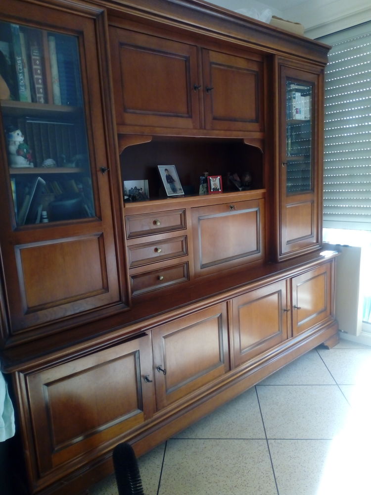 MEUBLE DE SEJOUR MERISIER MASSIF 50 Marseille 9 (13)