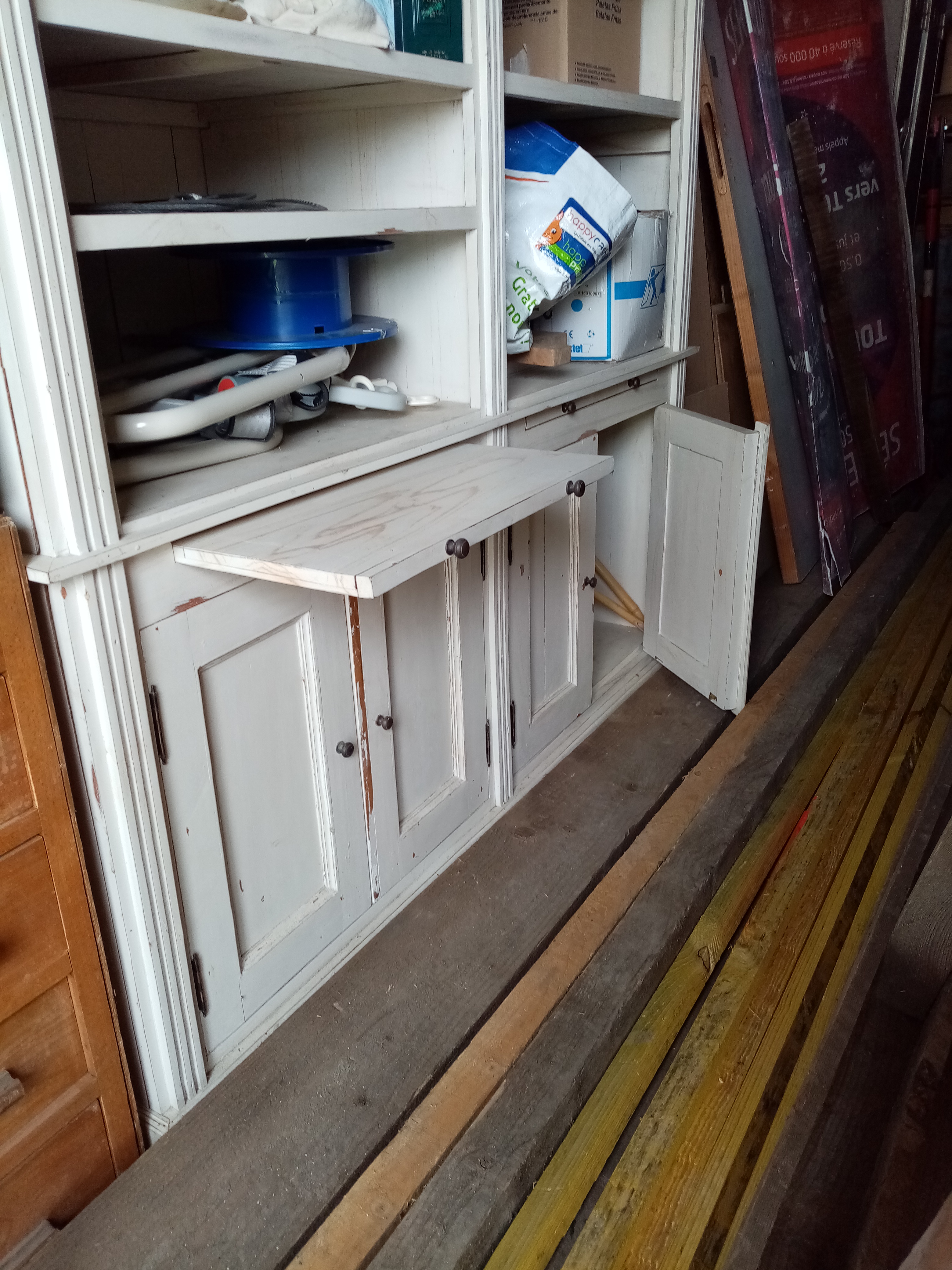 Meuble style charme. 280 Cusset (03)