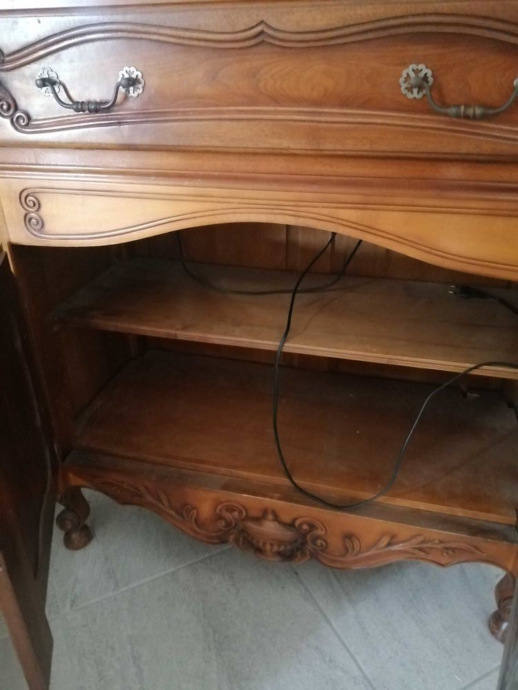 meuble TV style Proven�al merisier 40 N�mes (30)