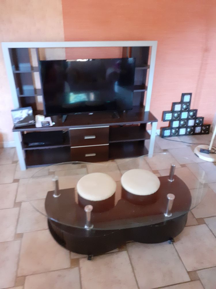 Meuble TV et Table basse 0 Aups (83)