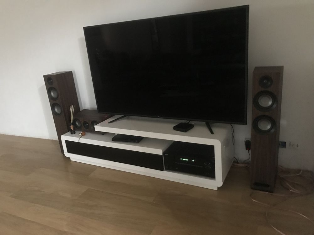 Meuble tv et table basse. 0 Carcen-Ponson (40)