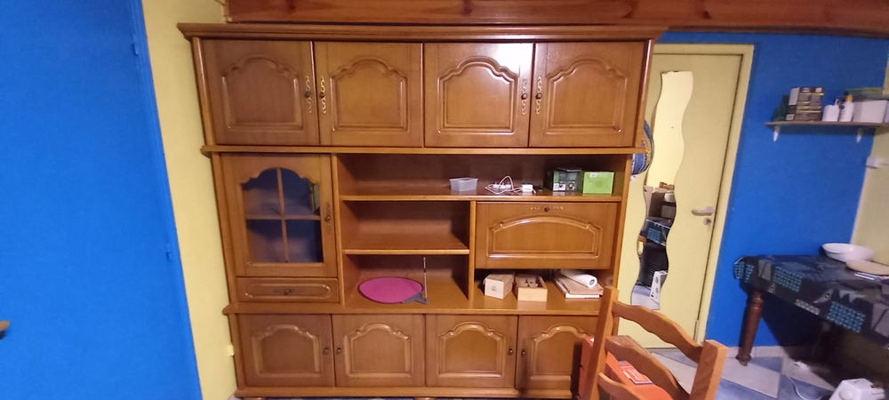 meuble +table + chaise 250 Unieux (42)