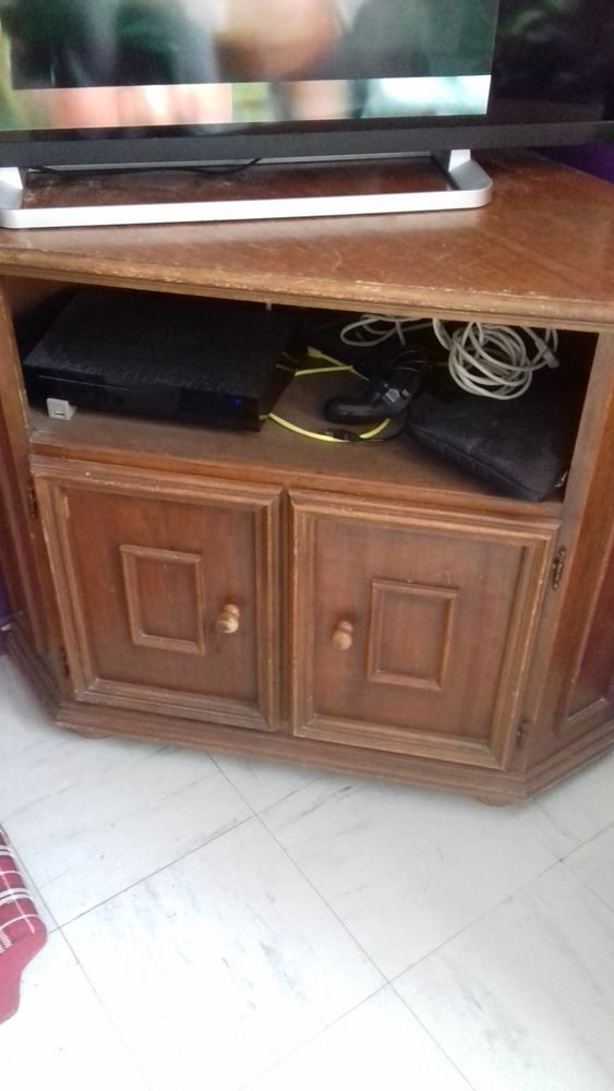 meuble t�l� d'angle 10 Beuvry (62)