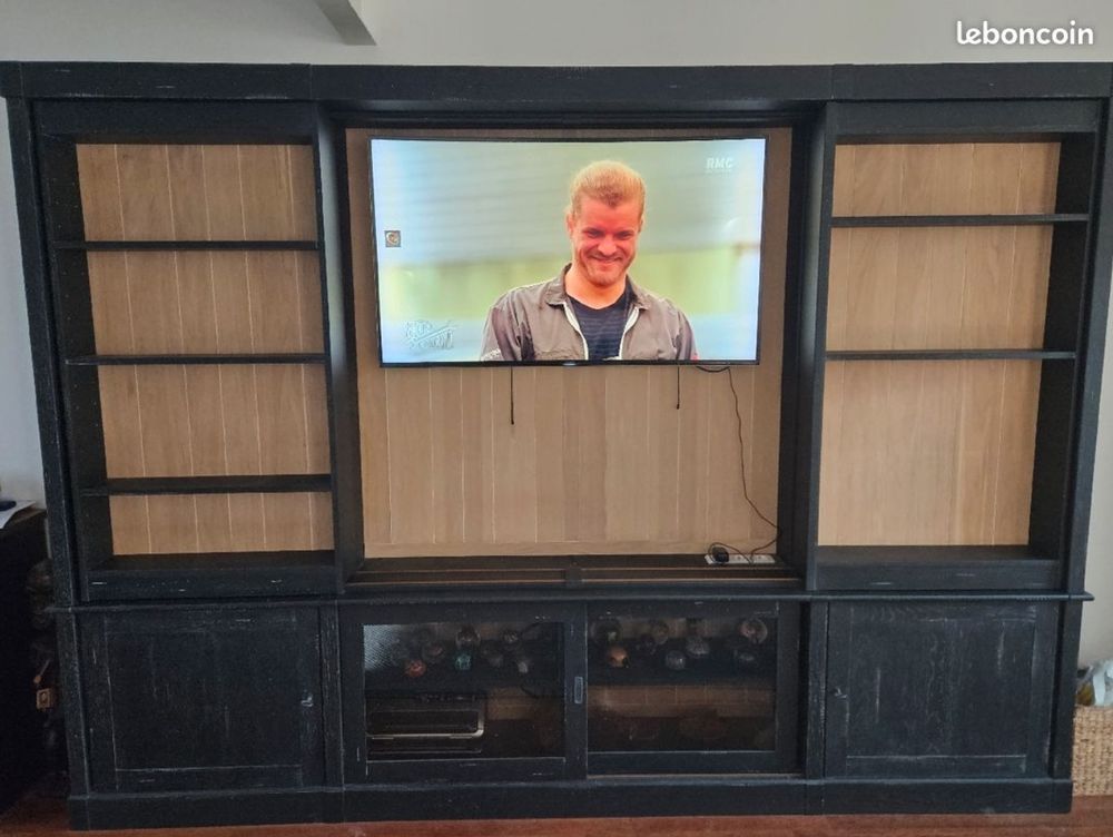 Meuble t�l� biblioth�que grange 1200 Aulnay-sous-Bois (93)