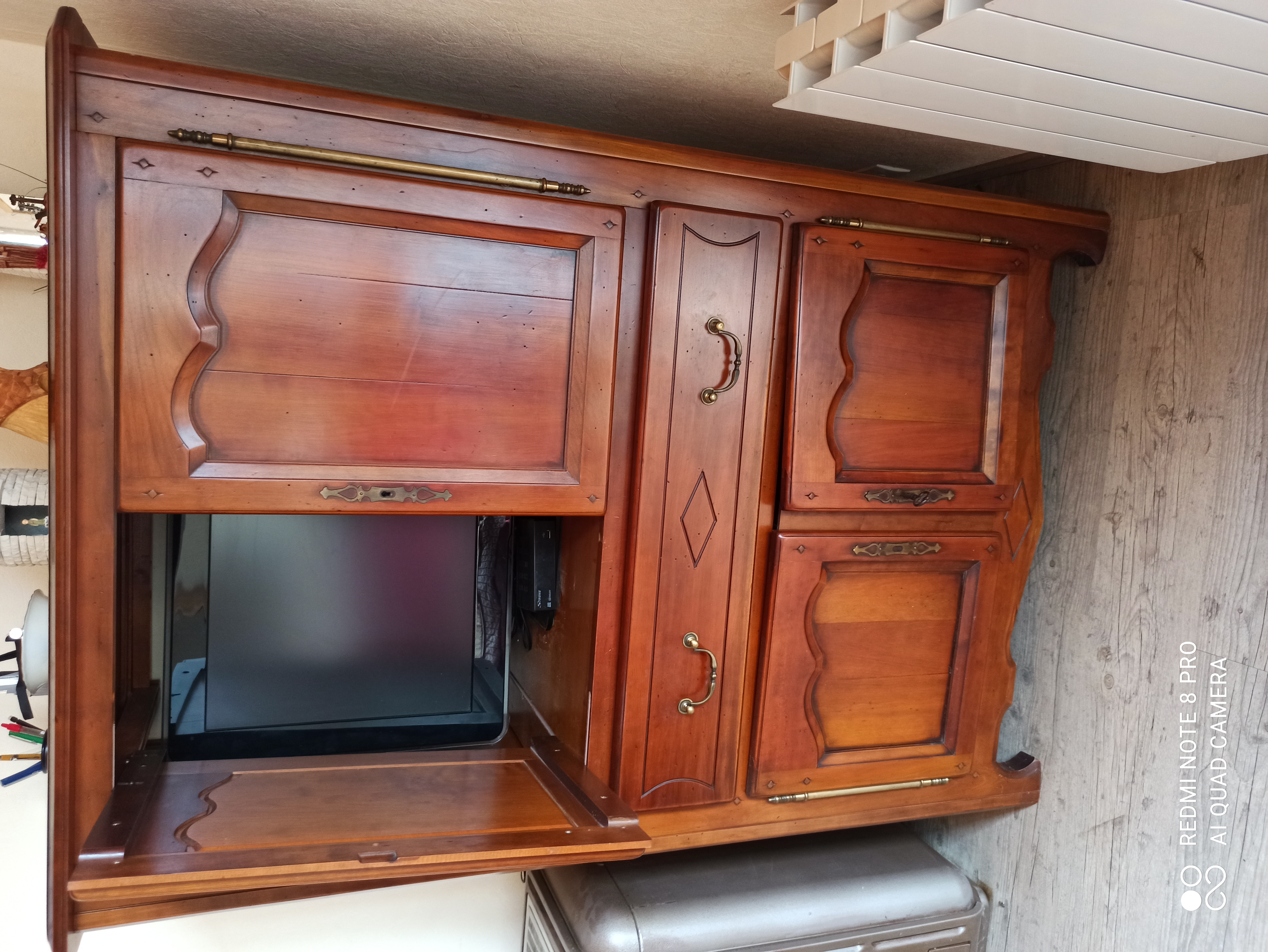 Meuble t�l� en bois massif 30 Firminy (42)