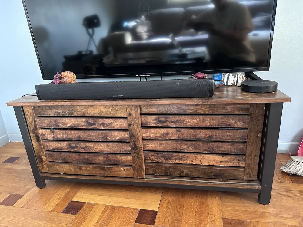 meuble t�l� en bois 40 Nice (06)