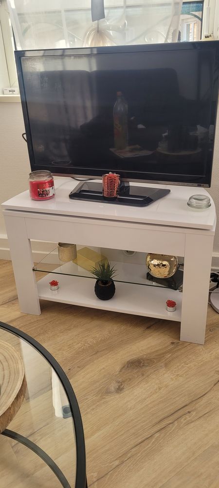 meuble t�l� couleur blanc laqu� 30 Nancy (54)