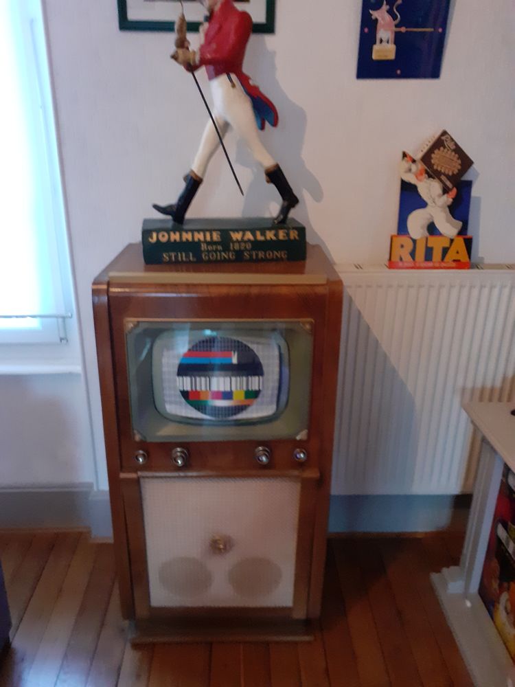 meuble tele disque 450 Vichy (03)