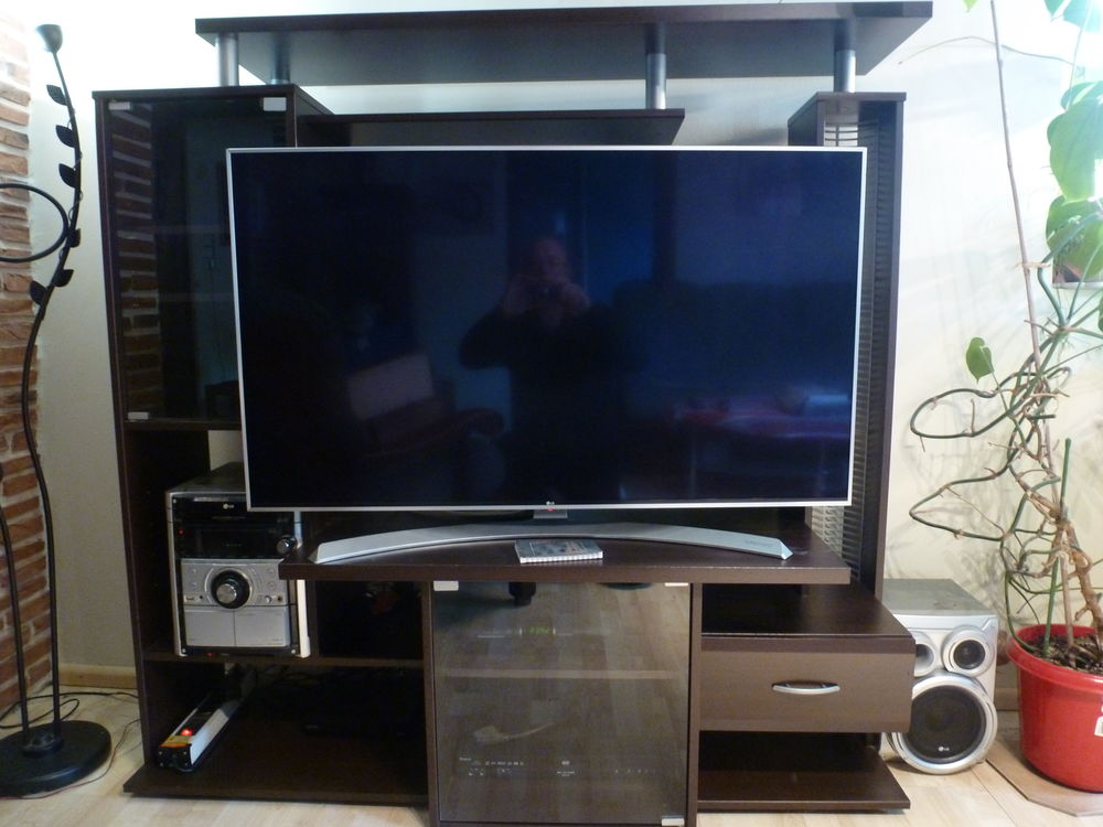 meuble t�l� � �tag�res et colonnes 30 Andolsheim (68)