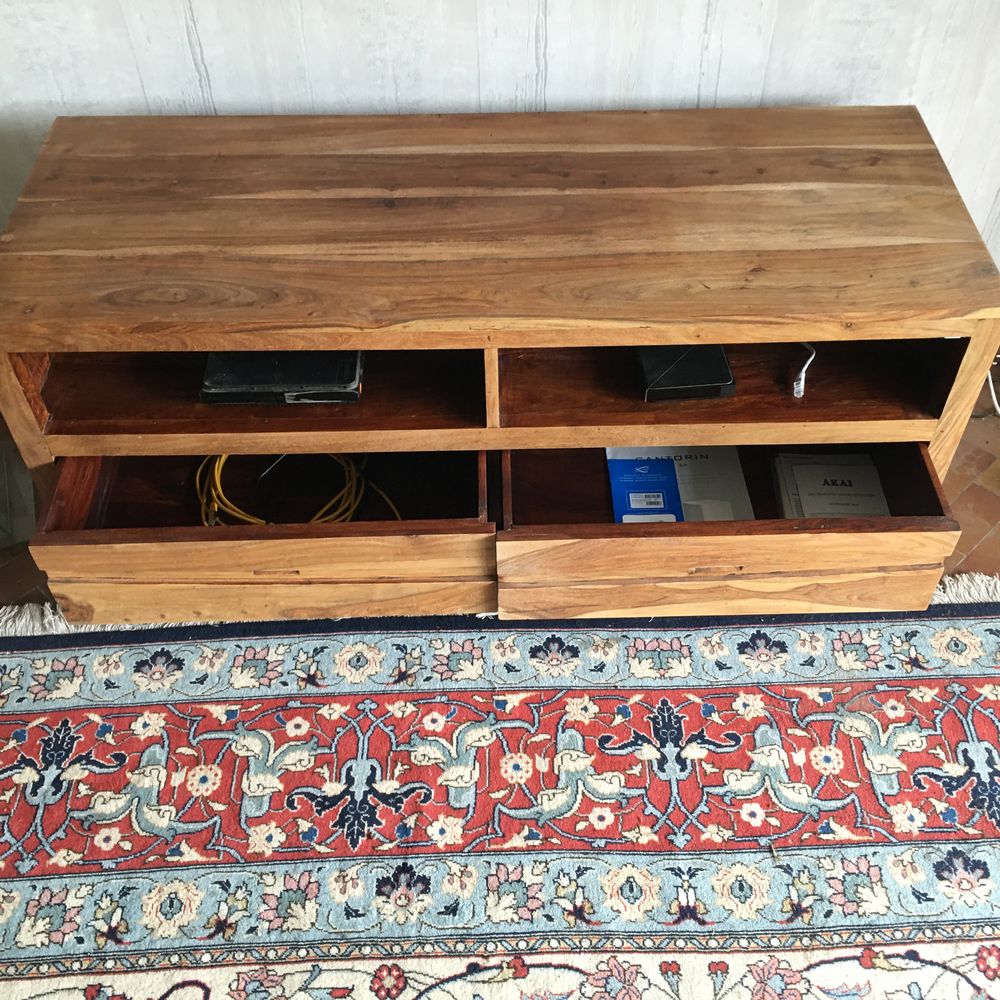 Meuble t�l� �tat neuf 0 Riom (63)