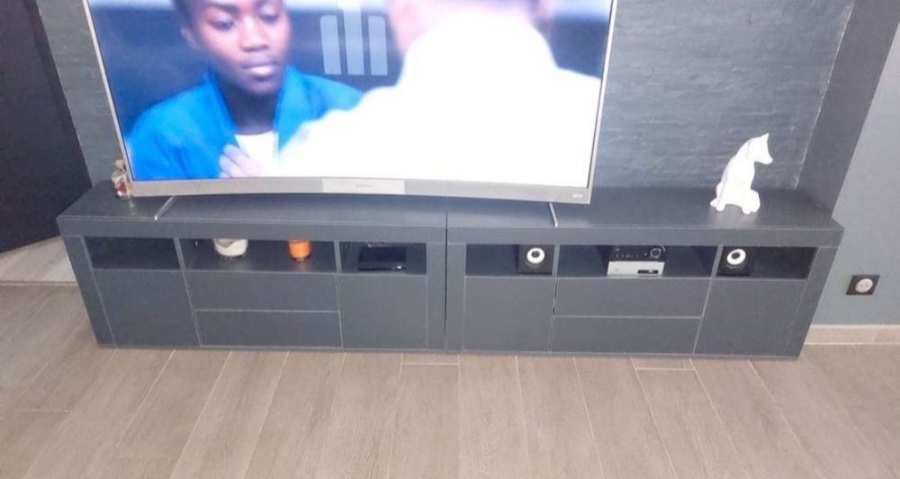 Meuble t�l� gris 240x30x50 cm en bois d'ingenierie 100 Rilly-la-Montagne (51)